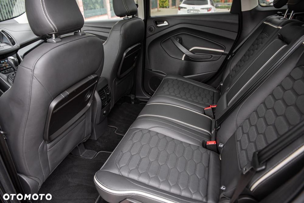 Ford Kuga Vignale 2.0 EcoBoost AWD ASS - 29