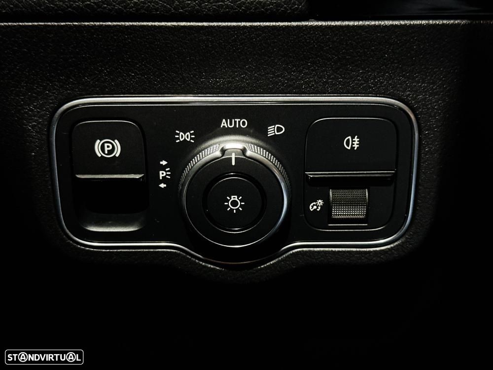 Mercedes-Benz EQA 250 AMG Line - 46