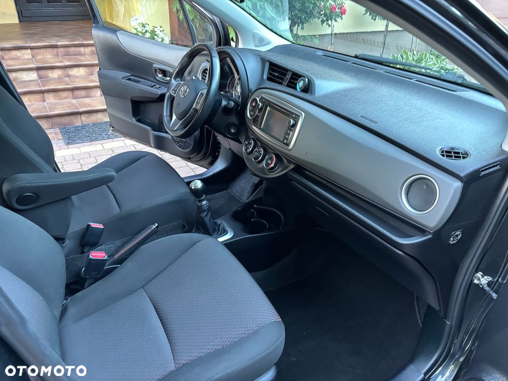 Toyota Yaris 1.33 VVT-i Trend - 16