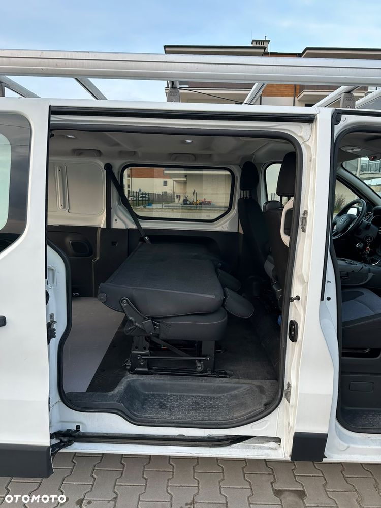 Opel Vivaro - 14