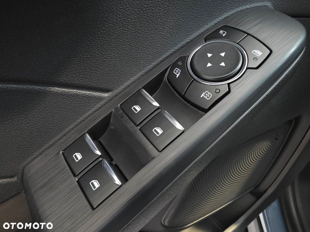 Ford Kuga - 18