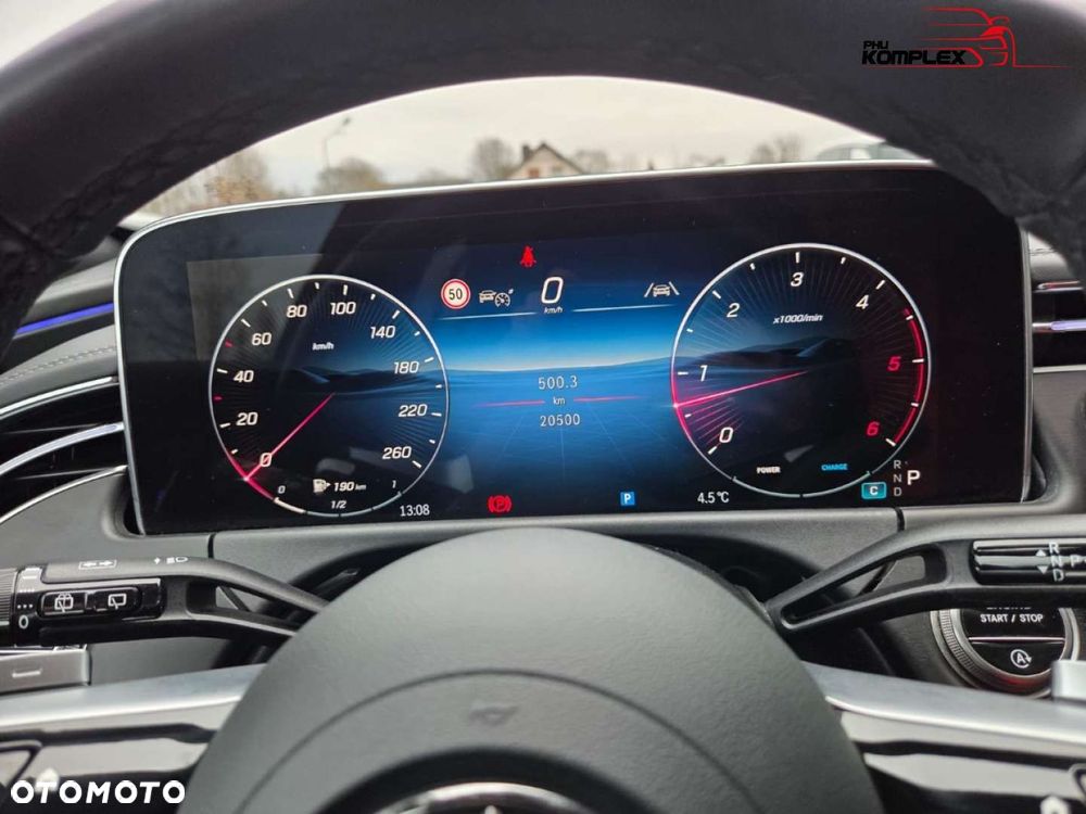 Mercedes-Benz Klasa E - 28