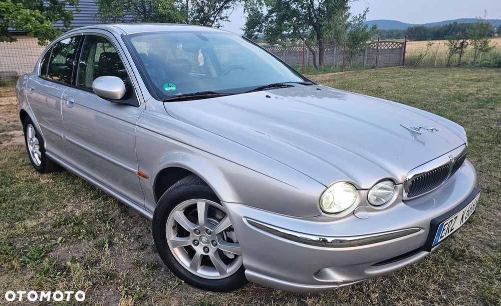 Jaguar X-Type - 7