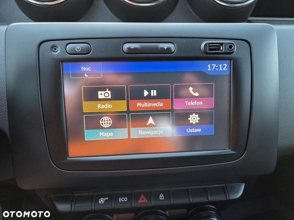 Dacia Duster 1.6 SCe Laureate S&S - 8