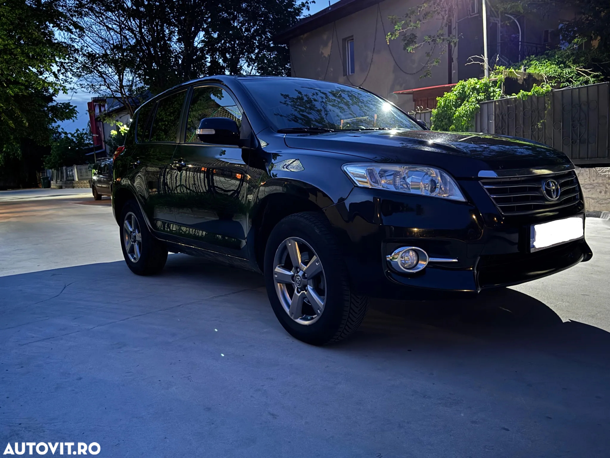 Toyota RAV4 2.2 D-4D Comfort - 2