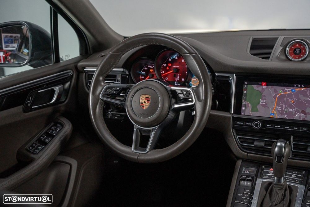 Porsche Macan S - 17