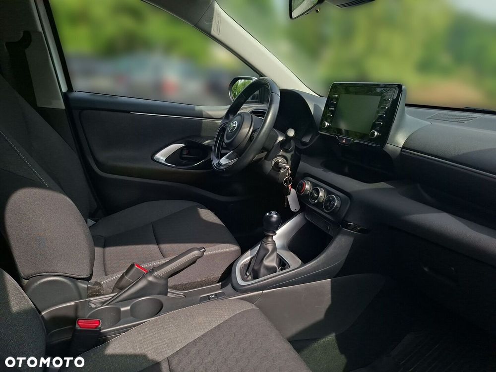 Toyota Yaris - 9