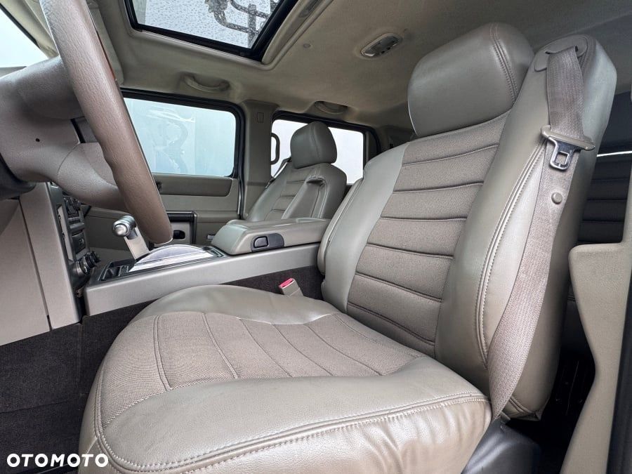 Hummer H2 - 16