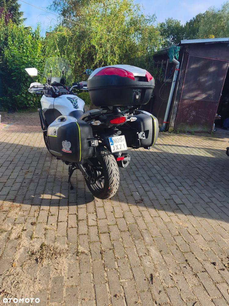 Kawasaki Versys 1000 - 9