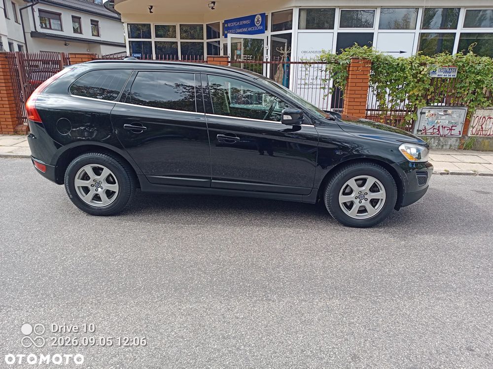 Volvo XC 60 D4 AWD Kinetic - 6