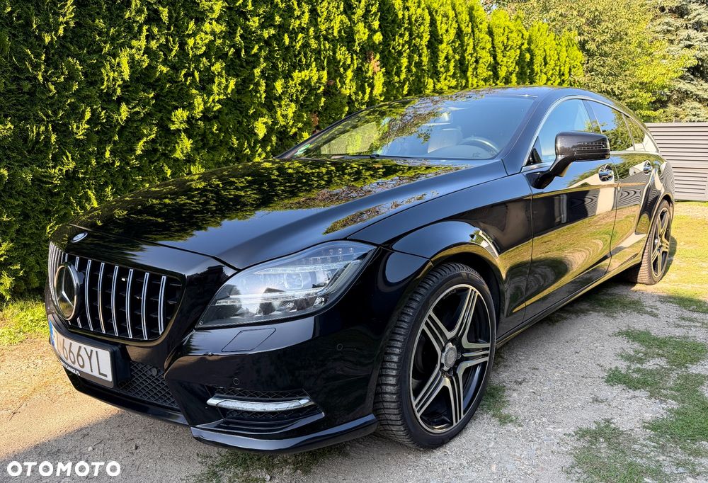 Mercedes-Benz CLS 350 CDI 4-Matic BlueEff - 2
