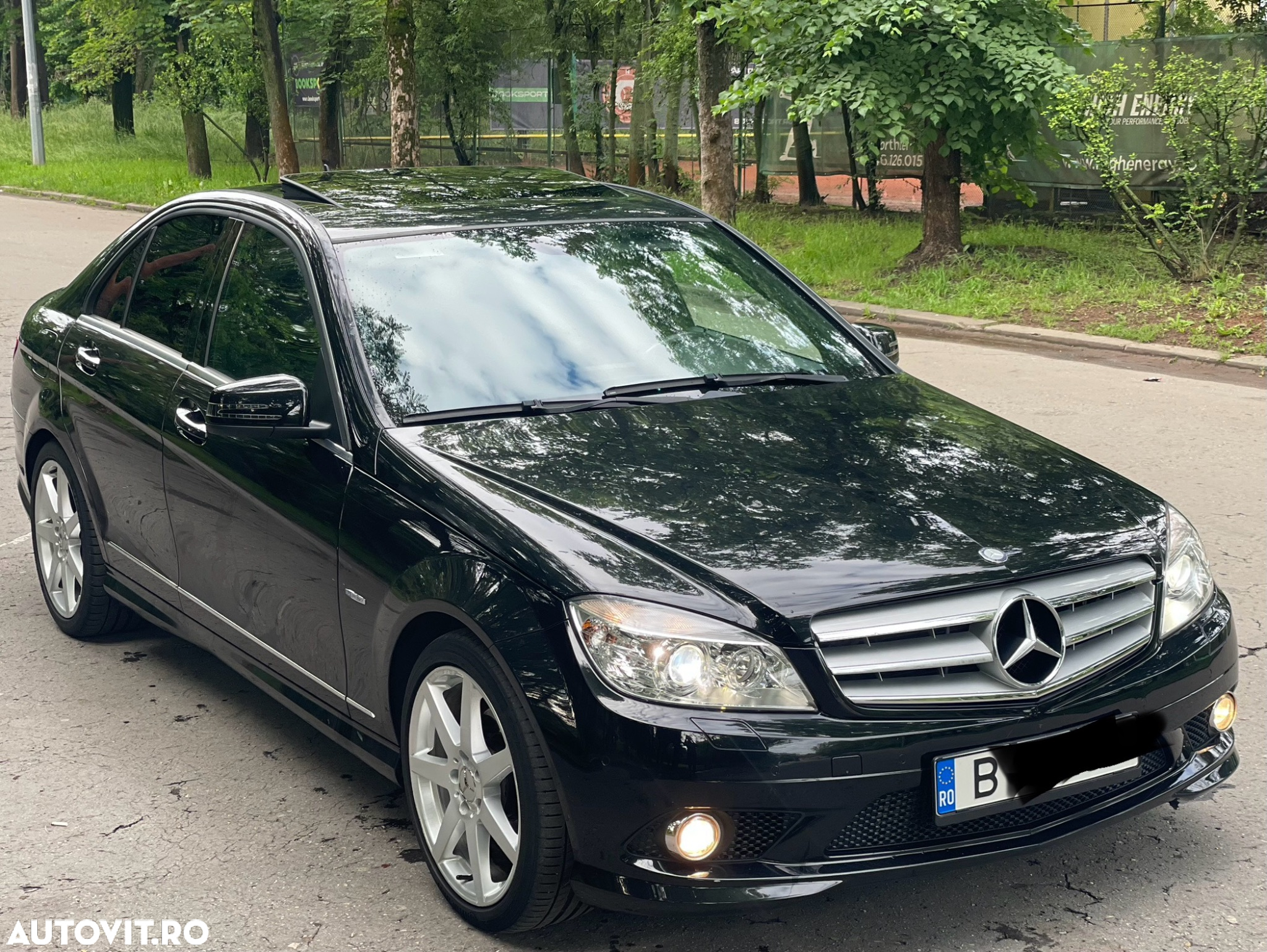 Mercedes-Benz C 180 BlueEFFICIENCY 7G-TRONIC Avantgarde - 6
