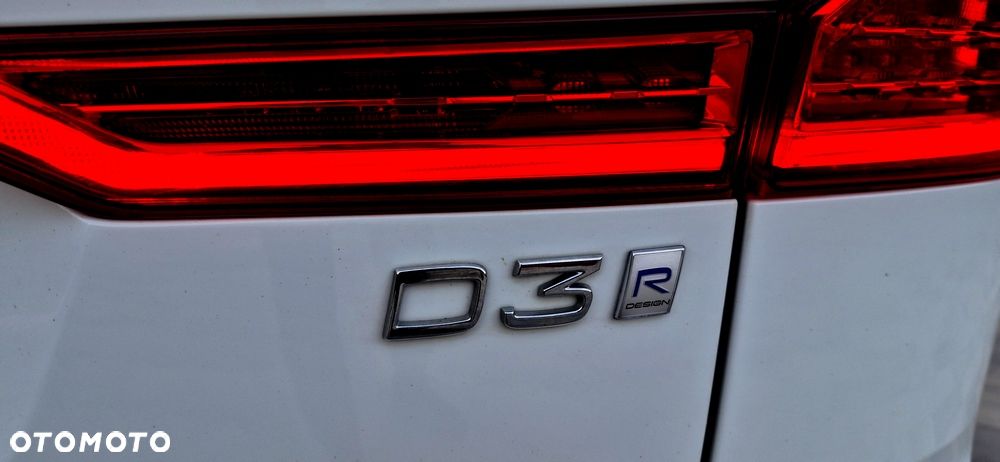 Volvo XC 60 D3 R-Design - 12