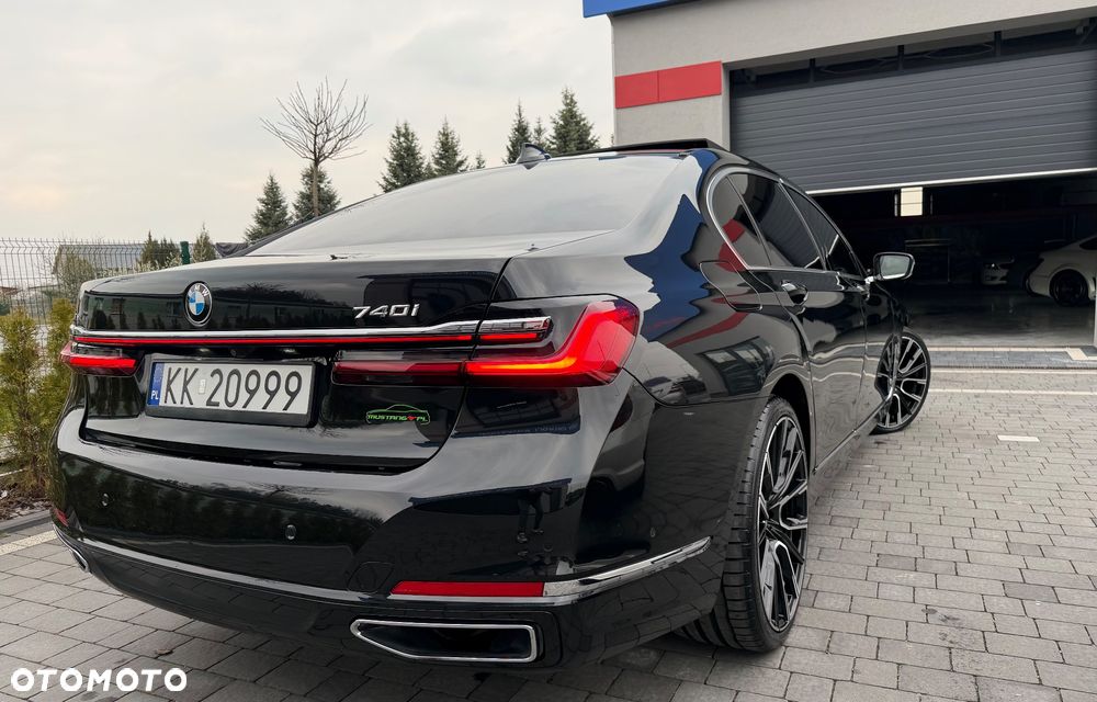 BMW Seria 7 740Li - 10