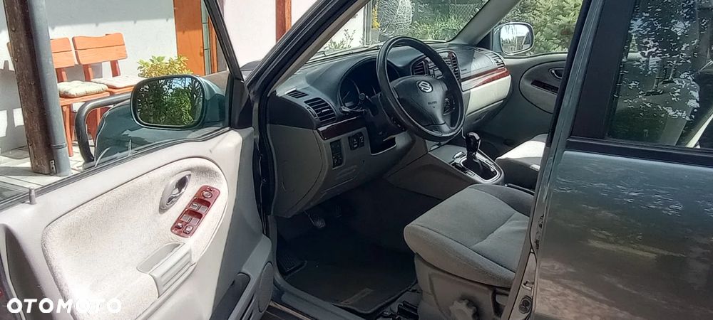 Suzuki Grand Vitara 2.0 HDi - 4