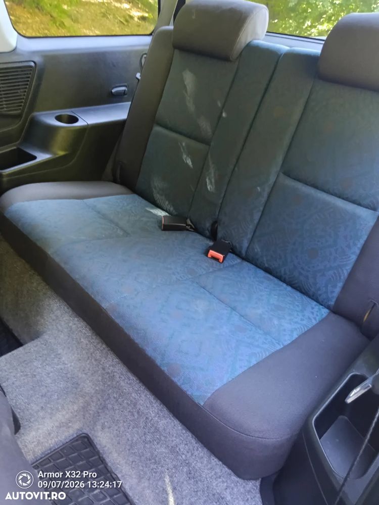 Mitsubishi Pajero Pinin - 11