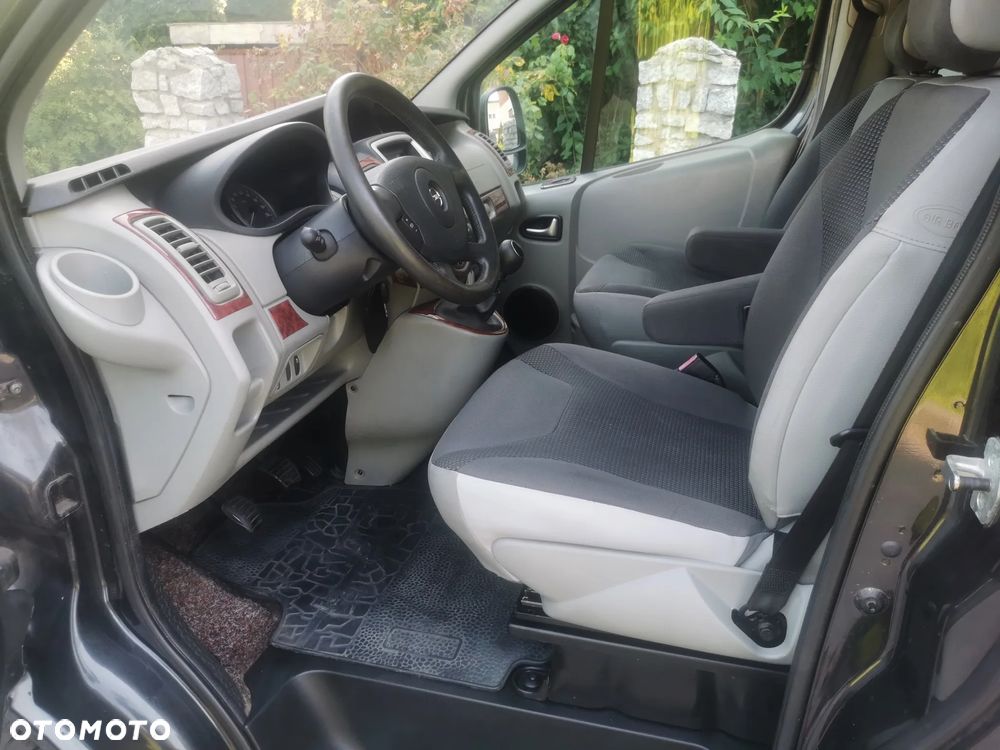 Opel Vivaro L1H1 Tour Cosmo - 9