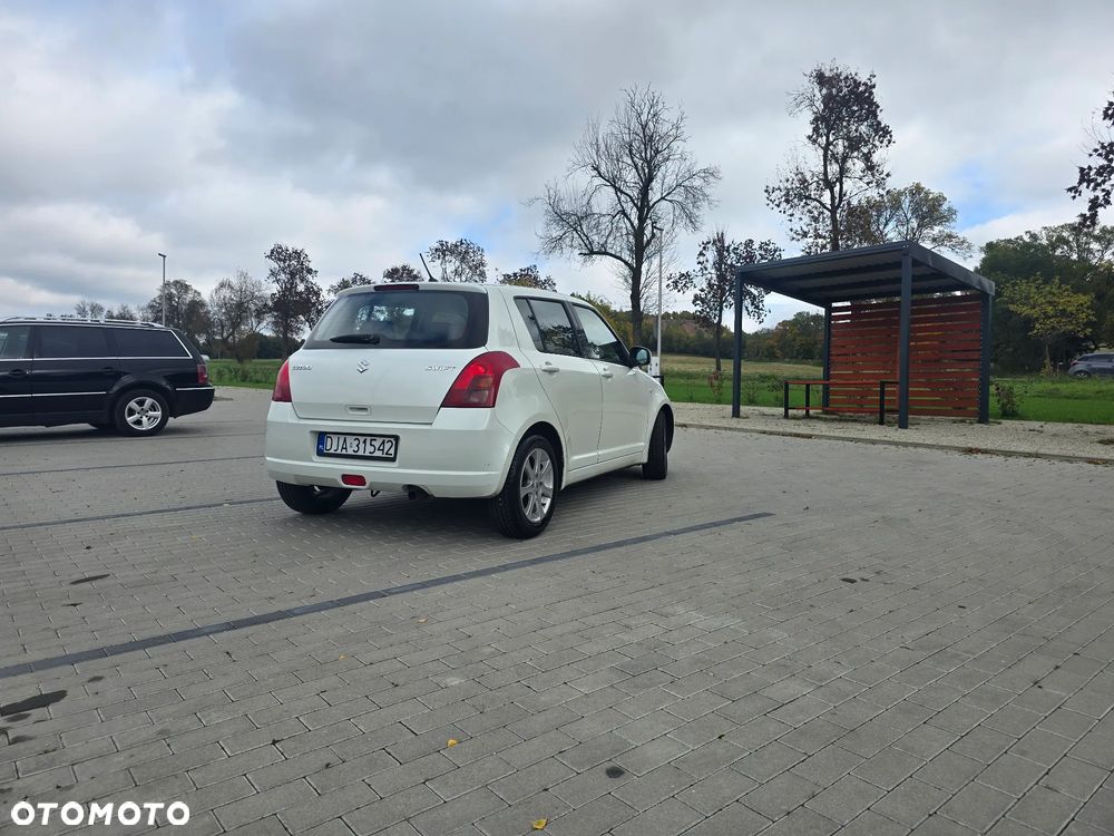 Suzuki Swift 1.3 Comfort - 5