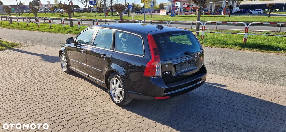 Volvo V50 1.6D DPF DRIVe Kinetic - 7