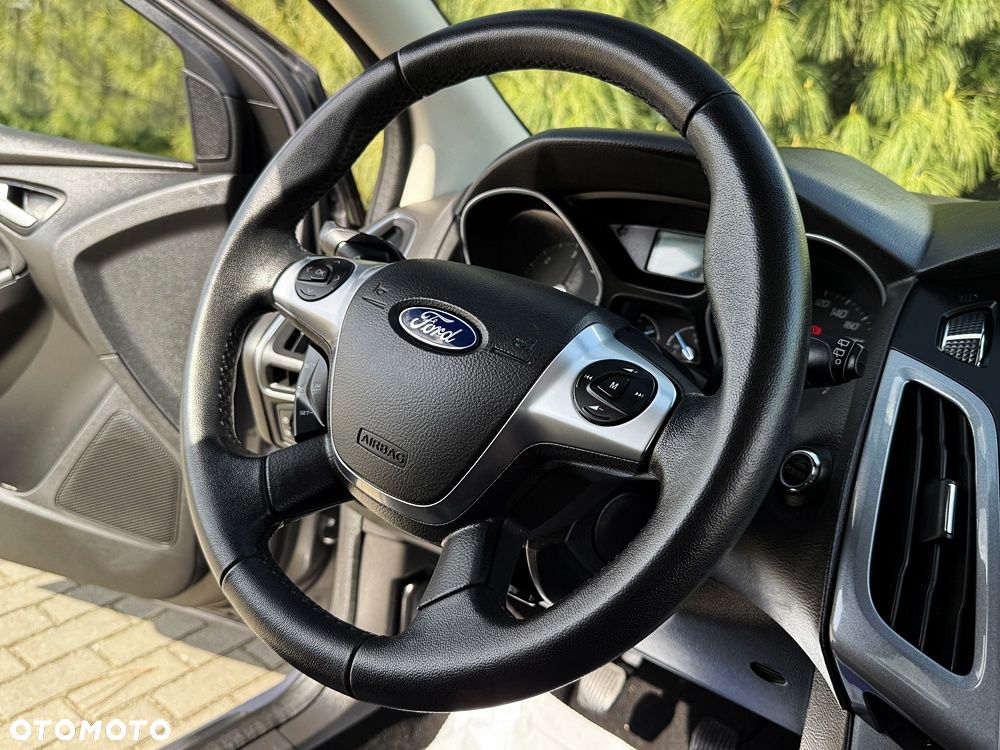 Ford Focus 1.6 TDCi DPF Titanium - 38