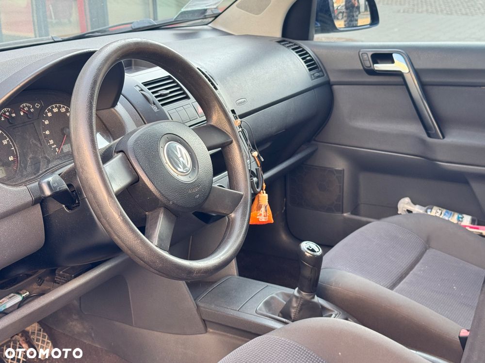 Volkswagen Polo 1.2 Trendline - 21