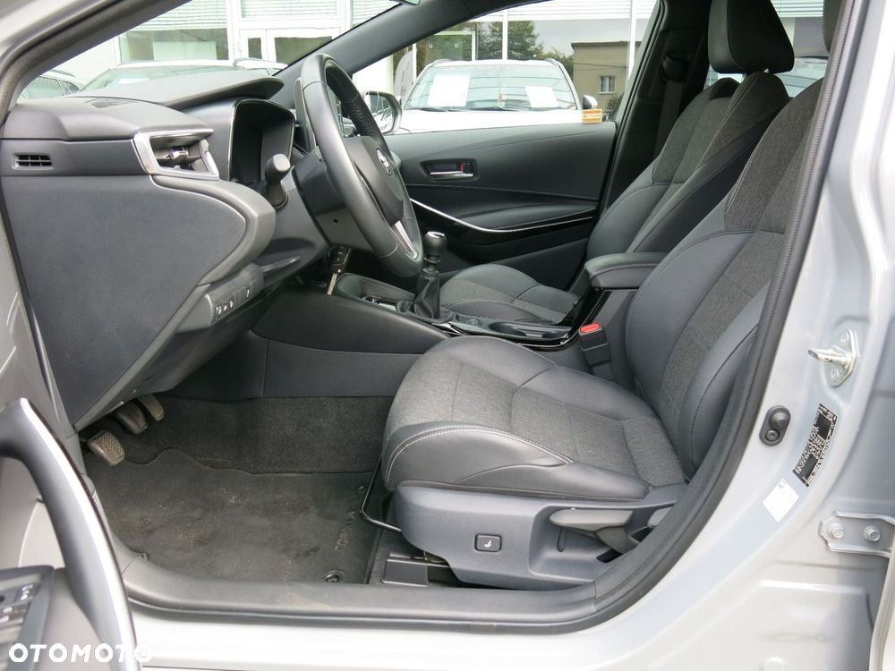 Toyota Corolla 1.2 T Comfort - 12