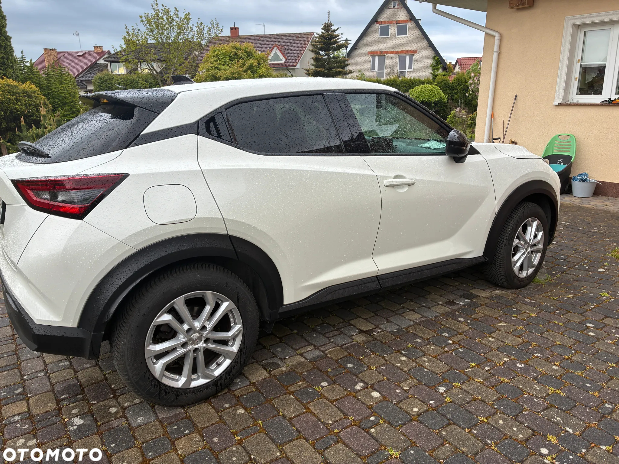 Nissan Juke 1.0 DIG-T N-Connecta DCT - 5
