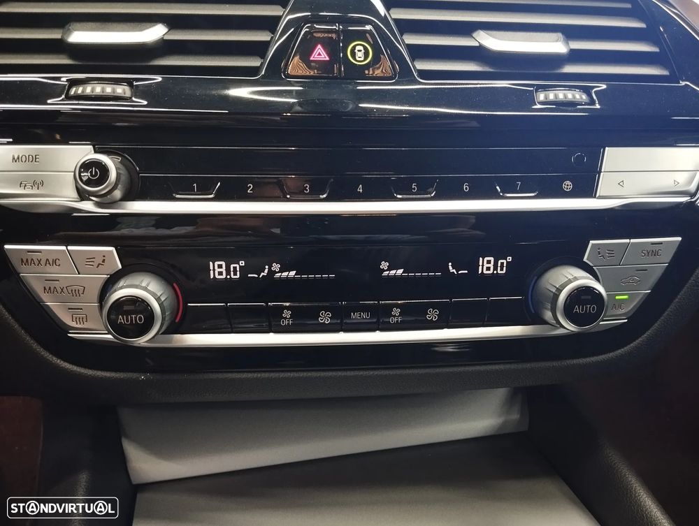 BMW 530 e - 37