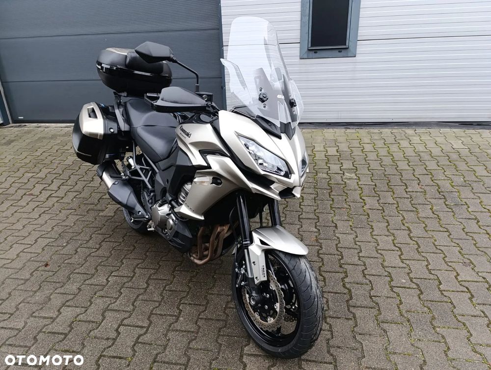 Kawasaki Versys 1000 - 17