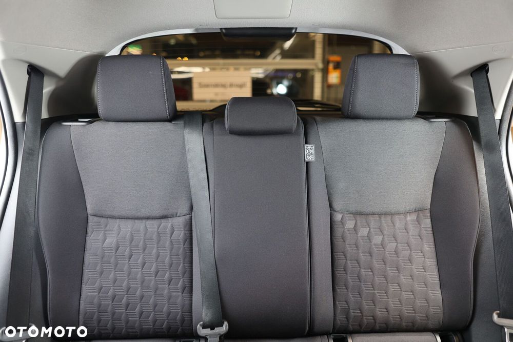 Toyota Yaris Hybrid 1.5 Style - 19