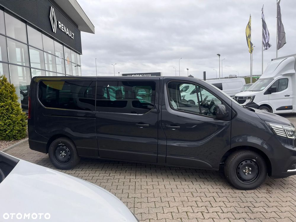 Renault Trafic 2.0 dCi - 4