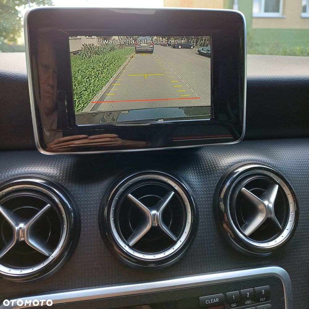 Mercedes-Benz Klasa A 180 CDI BlueEFFICIENCY Edition - 16