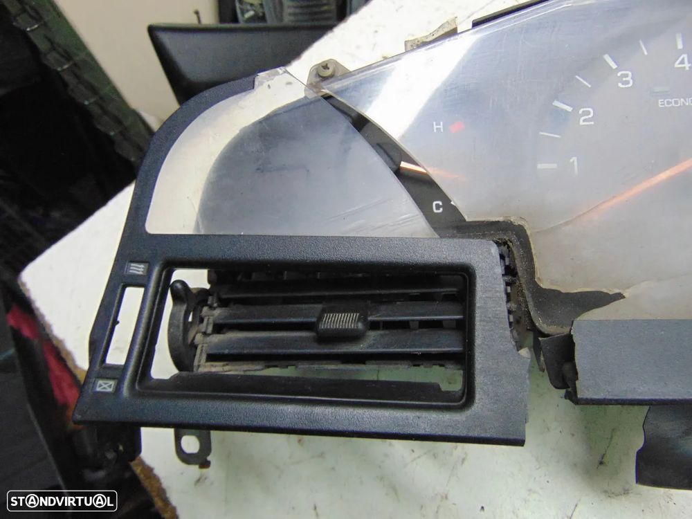 Toyota Supra conta kilómetros - 11