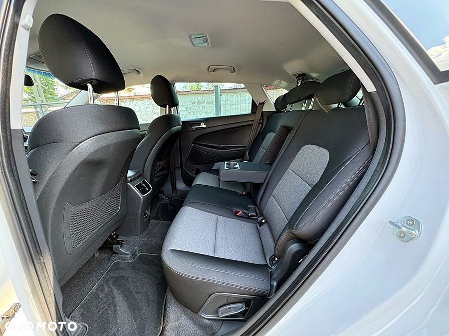 Hyundai Tucson blue 1.6 CRDi 2WD Select - 17