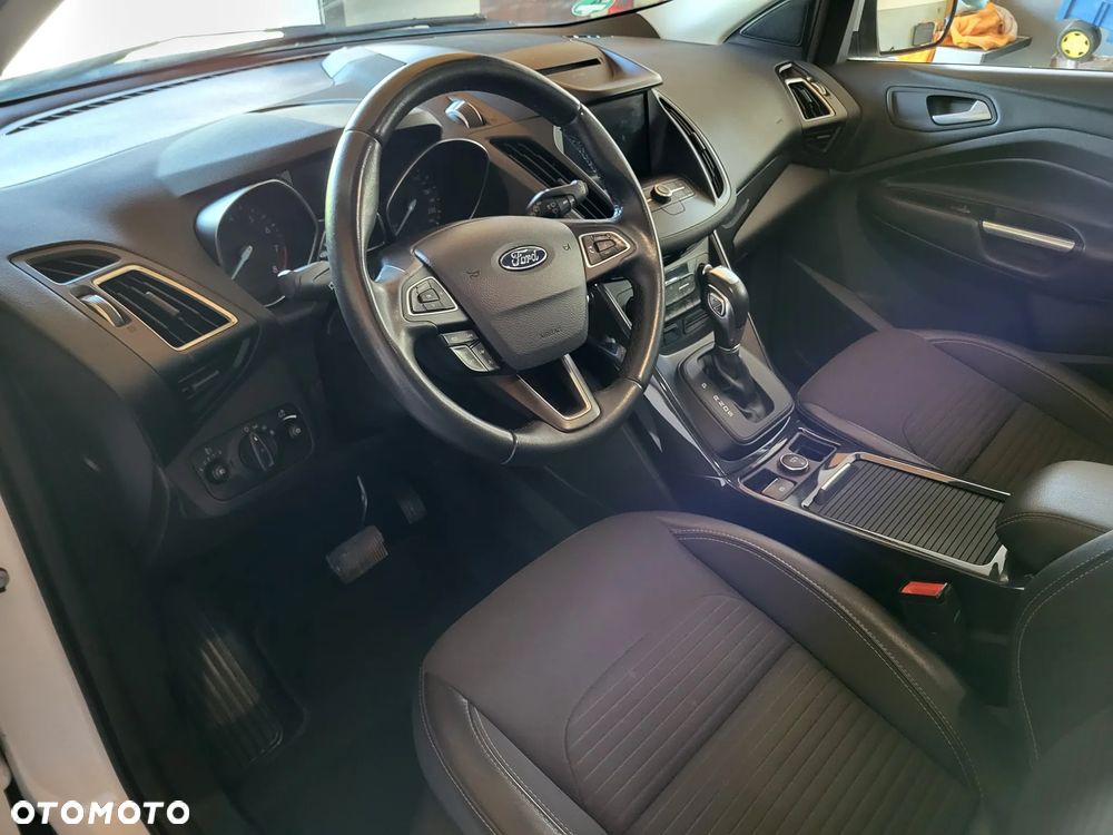 Ford Kuga 1.5 EcoBoost FWD Titanium ASS GPF - 14