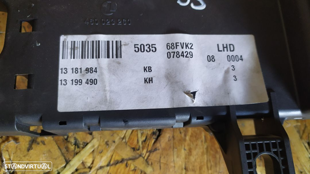 CAIXA DE FUSIVEIS OPEL SIGNUM / VECTRA C 13181984 - 2