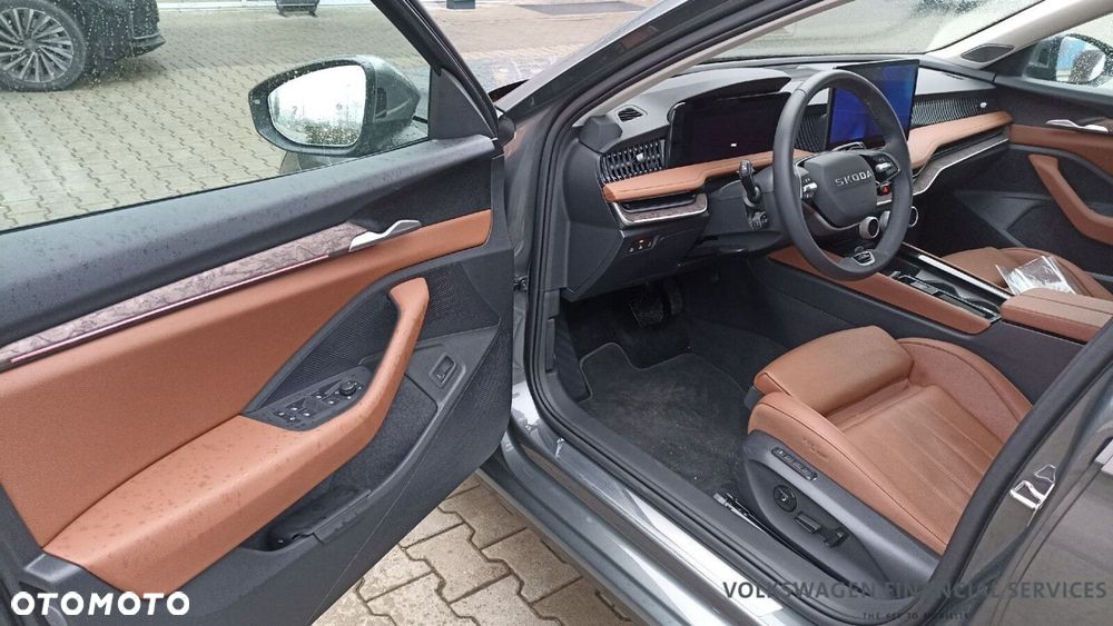 Skoda Superb 1.5 TSI L&K DSG - 5