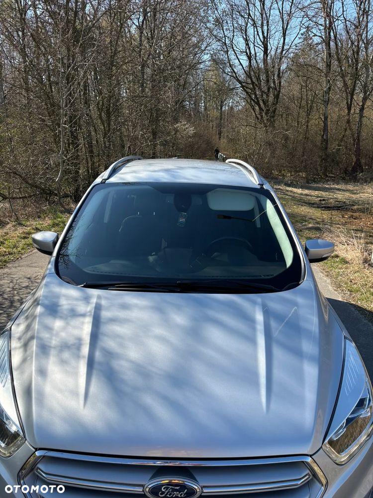 Ford Kuga 1.5 TDCi 2x4 Cool & Connect - 4