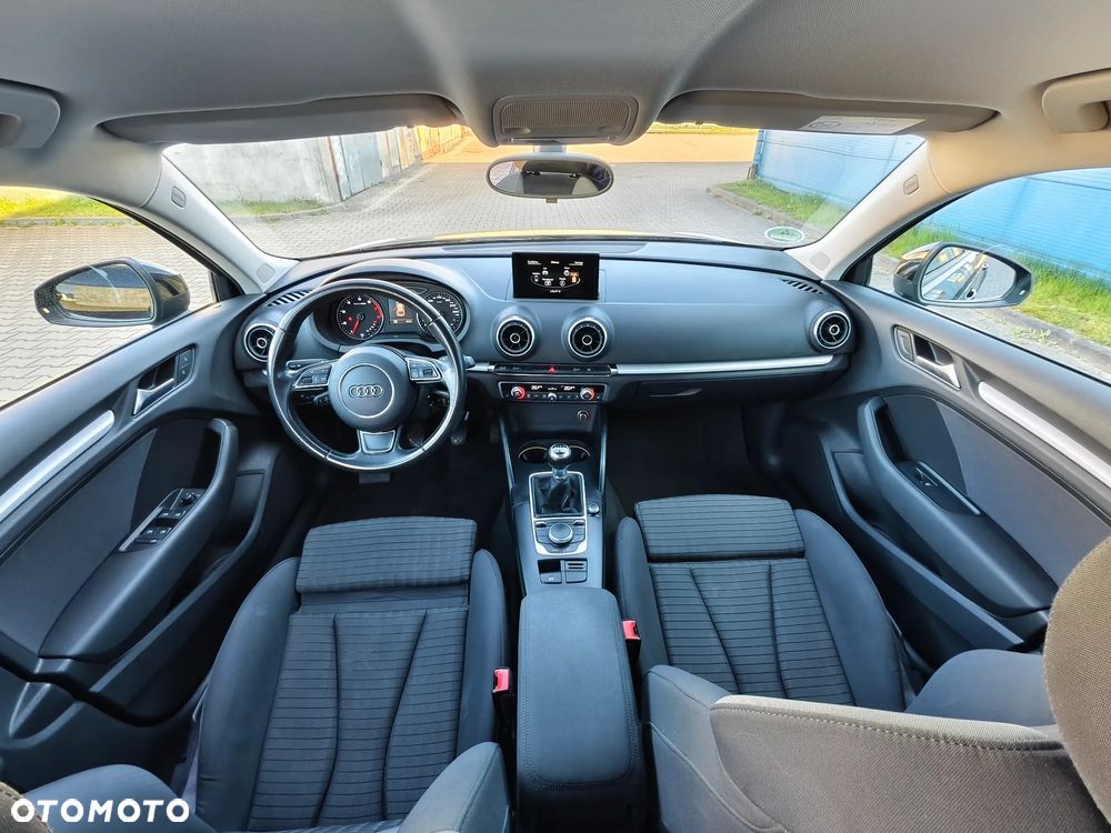 Audi A3 Sportback 1.4 TFSI S line Sportpaket - 8