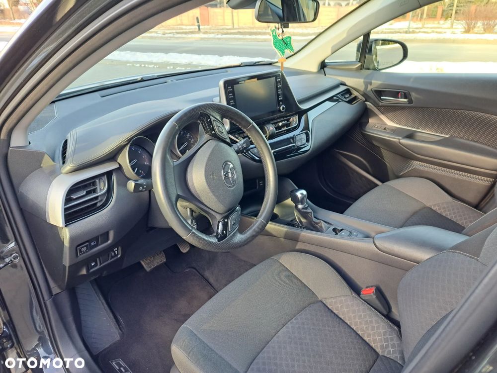 Toyota C-HR - 14