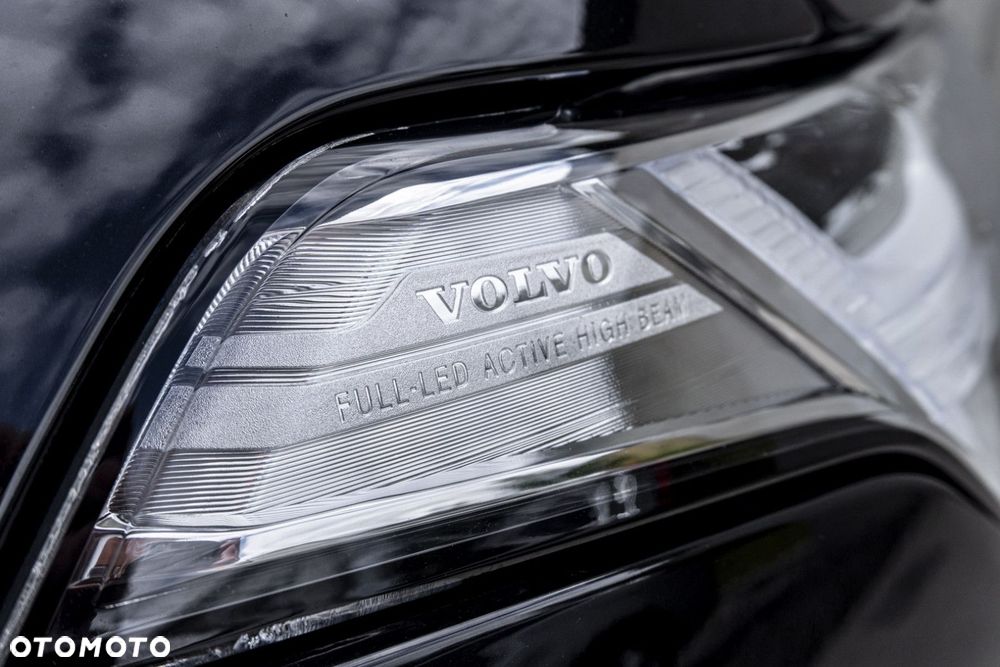 Volvo XC 90 - 24