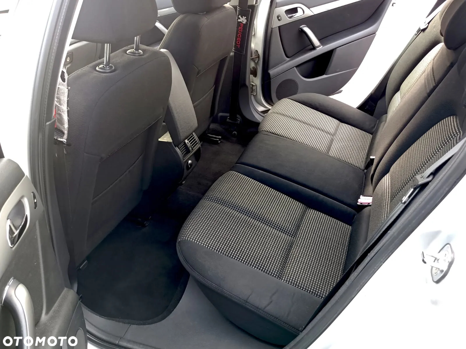Peugeot 407 - 17