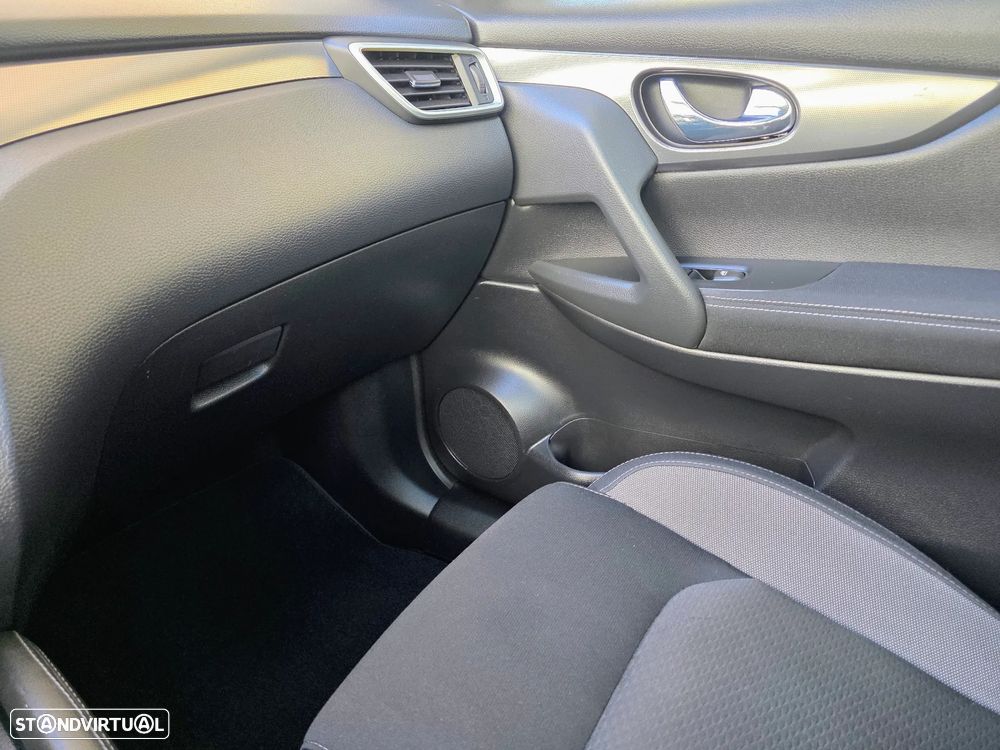 Nissan Qashqai 1.5 dCi N-Connecta Led - 50