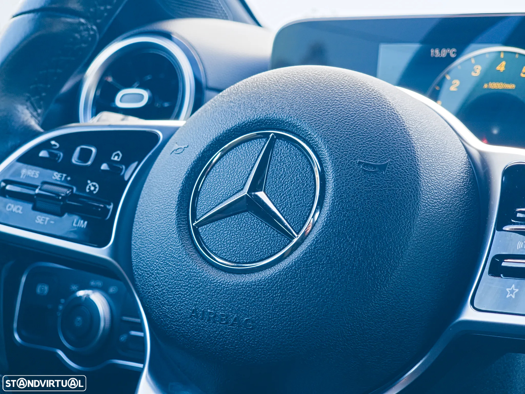 Mercedes-Benz A 250 Limousine e Progressive - 23
