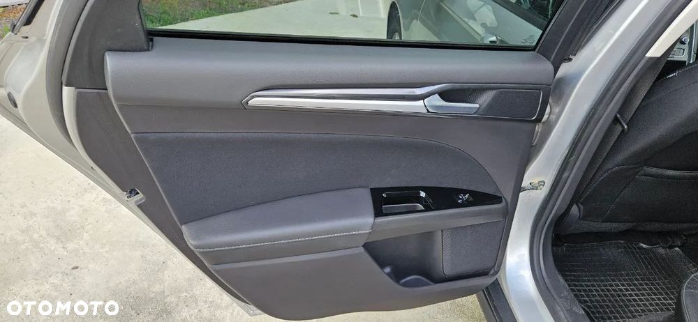 Ford Mondeo 2.0 EcoBlue Trend - 35