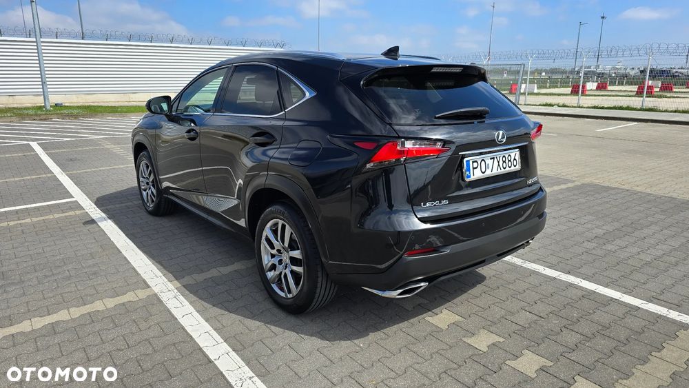 Lexus NX 200t Comfort AWD - 3