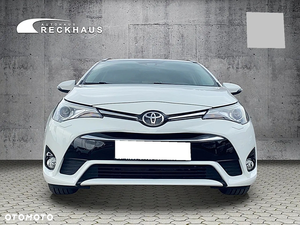 Toyota Avensis 2.0 D-4D Premium