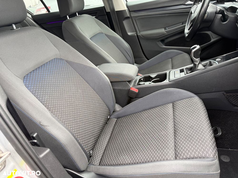 Volkswagen Golf 2.0 TDI SCR Life - 18