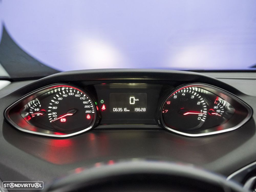 Peugeot 308 SW 1.2 PureTech Style - 15