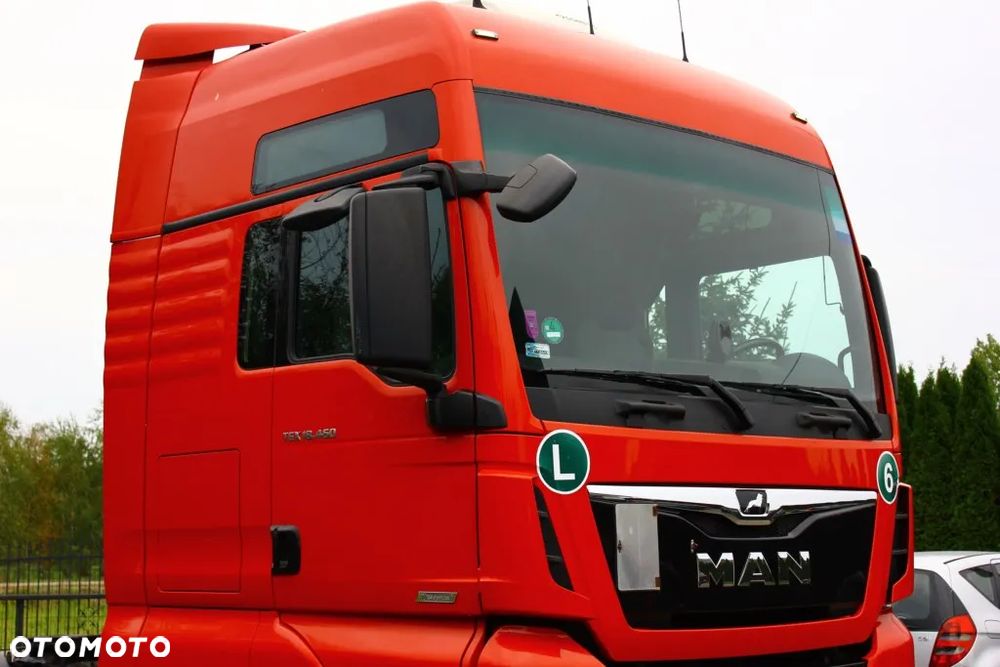 MAN TGX 18.460 KABINA XXL STANDARD RETARDER KLIMA POSTOJOWA - 16